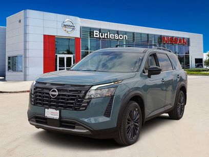 New 2026 Nissan Pathfinder SL