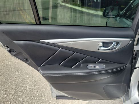 Used 2018 INFINITI Q50 Sport image 25