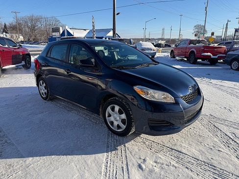 Used 2010 Toyota Matrix 4d Sedan Auto image 6