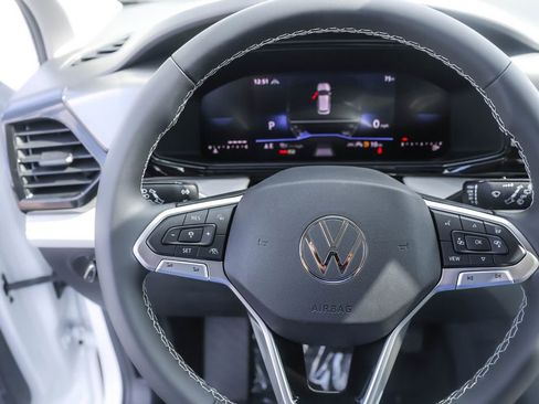 Used 2025 Volkswagen Taos S image 17