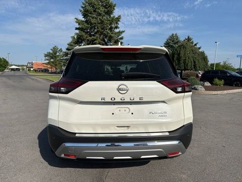Used 2023 Nissan Rogue Platinum AWD/4WD image 4