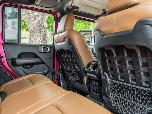 Used 2021 Jeep Wrangler Unlimited Rubicon w/ Xtreme Recon 35" Tire Package AWD/4WD image 41