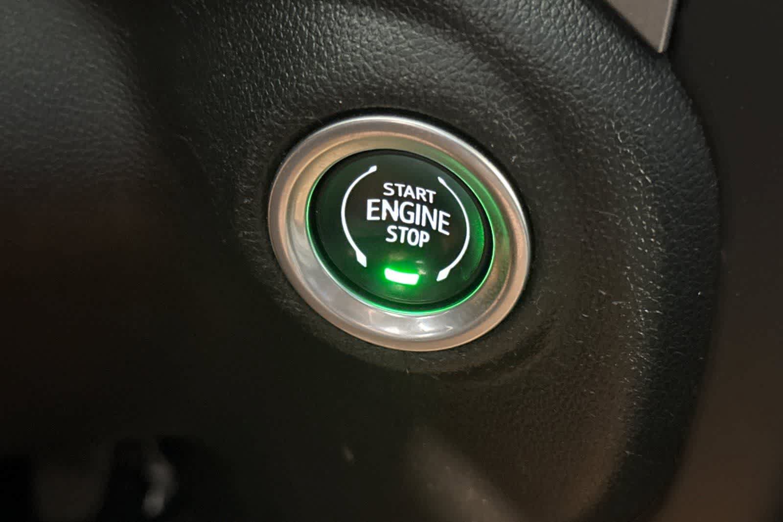 Used 2019 Chevrolet Silverado 1500 RST w/ All-Star Edition AWD/4WD image 27