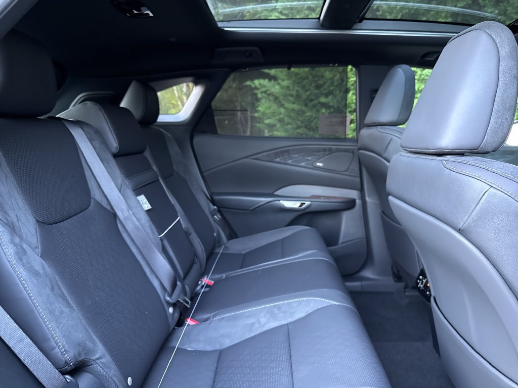 New 2026 Lexus RX 350 AWD w/ Convenience Package image 14