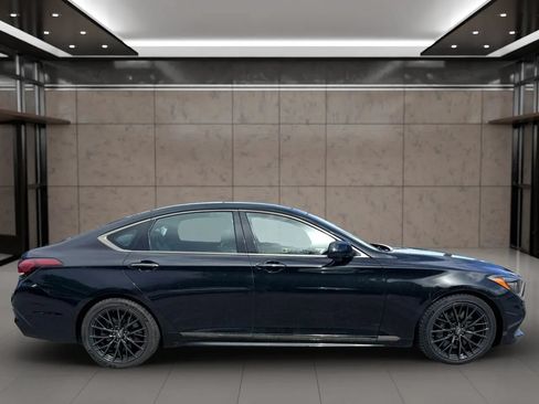 Used 2018 Genesis G80 3.3T Sport RWD image 2