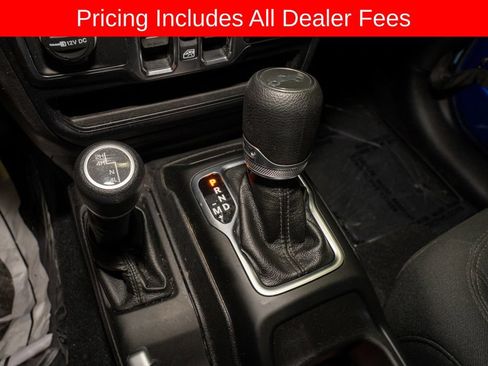 Used 2020 Jeep Wrangler Unlimited Sport S AWD/4WD image 16