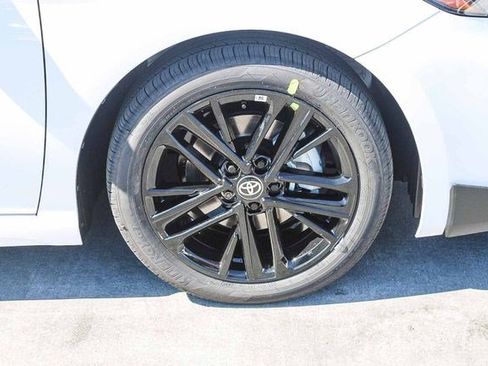 New 2026 Toyota Camry SE FWD image 11