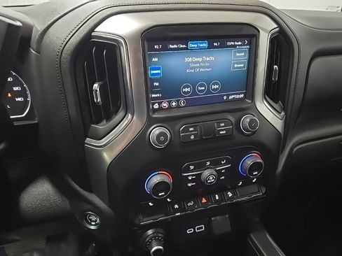 Used 2022 Chevrolet Silverado 1500 RST AWD/4WD image 24