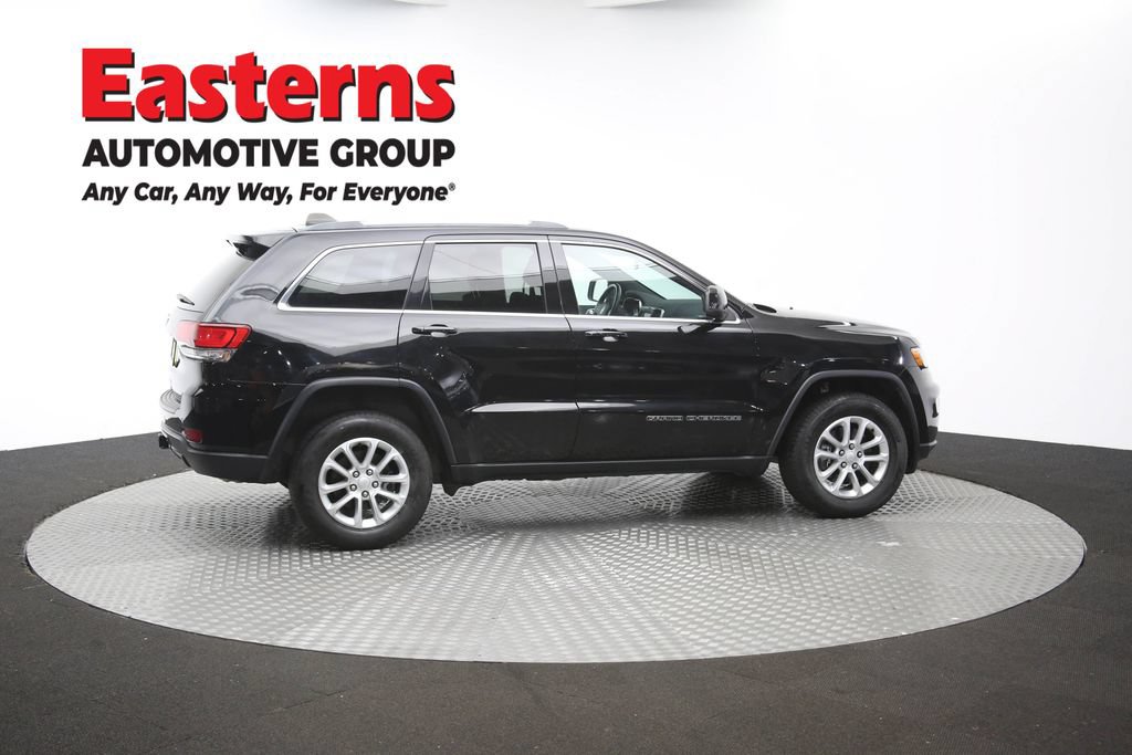 Used 2021 Jeep Grand Cherokee Laredo AWD/4WD image 48
