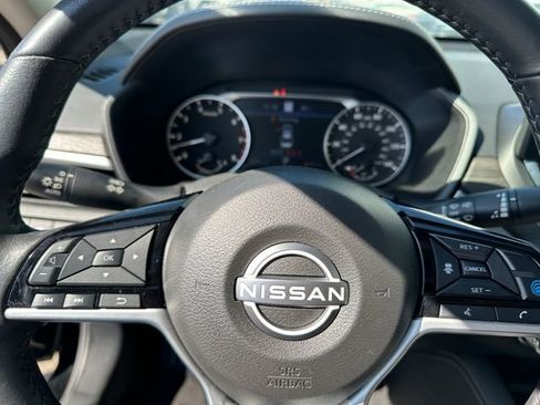 Used 2024 Nissan Altima 2.5 SV w/ SV Premium Package image 23