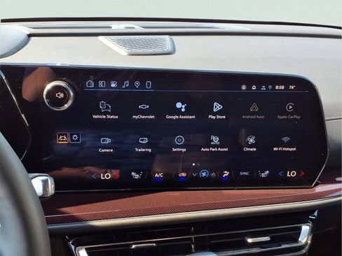 New 2026 Chevrolet Traverse Z71 w/ Enhanced Driving Package AWD/4WD image 5