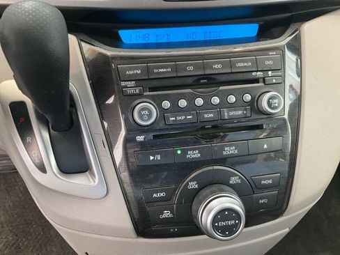 Used 2012 Honda Odyssey Touring image 16