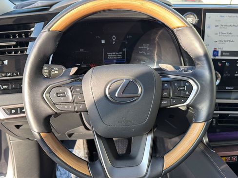 Used 2025 Lexus RX 350 Premium Plus w/ Accessory Package (Z1) FWD image 20