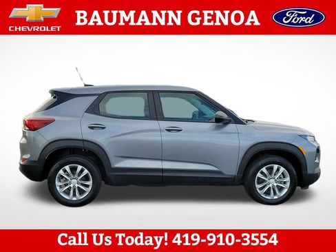 Used 2023 Chevrolet TrailBlazer LS AWD/4WD image 6