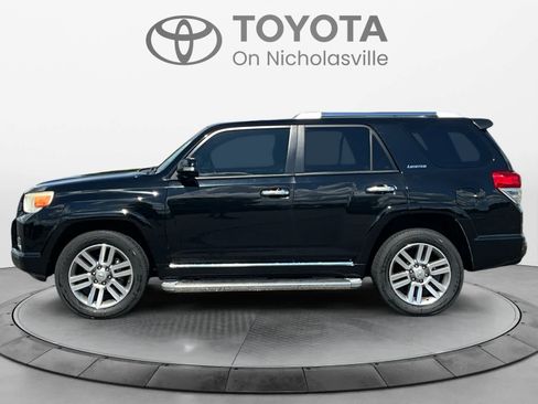 Used 2010 Toyota 4Runner Limited AWD/4WD image 2