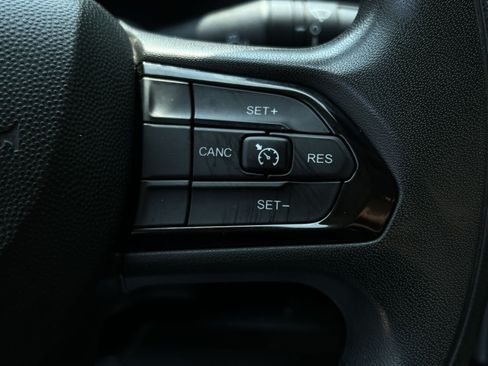 Used 2023 RAM ProMaster 2500 FWD image 23