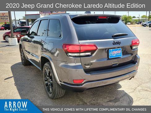 Used 2020 Jeep Grand Cherokee Altitude AWD/4WD image 9