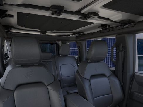 New 2026 Ford Bronco Badlands AWD/4WD image 13