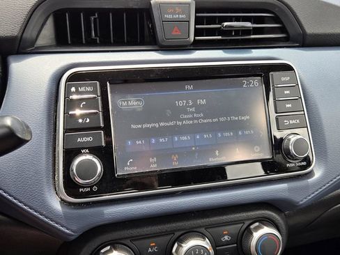 Used 2024 Nissan Versa SV FWD image 23