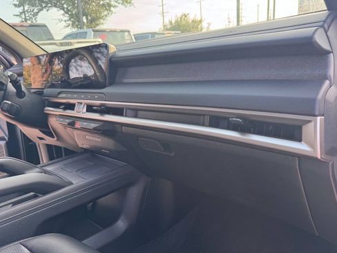 Used 2027 Kia Telluride S FWD image 23