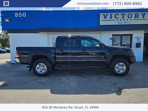 Used 2014 Toyota Tacoma PreRunner w/ SR5 Package image 6