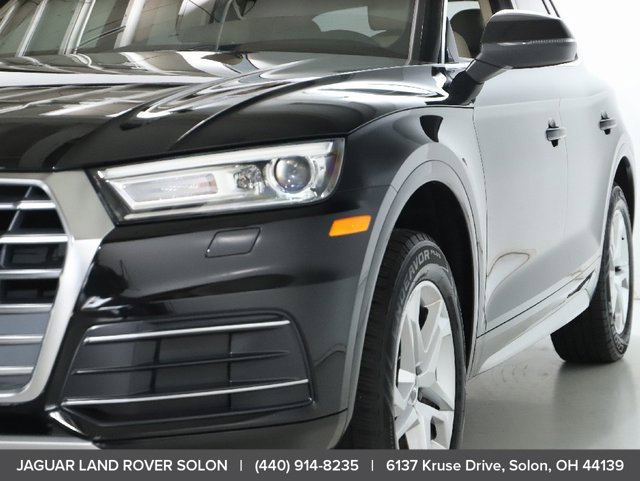Used 2019 Audi Q5 2.0T Premium w/ Convenience Package AWD/4WD image 14