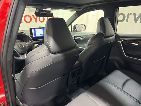 Used 2023 Toyota RAV4 XSE w/ Premium Package AWD/4WD image 21