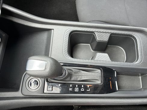 Used 2025 Nissan Sentra S FWD image 34