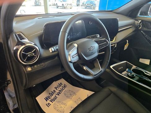 New 2026 Chevrolet Equinox LT w/ Convenience Package II AWD/4WD image 15