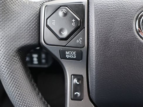 Used 2023 Toyota Tacoma TRD Off-Road w/ TRD Premium Off Road Package AWD/4WD image 49