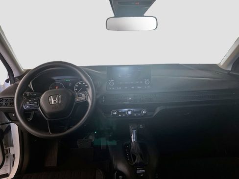 Used 2025 Honda HR-V LX image 19