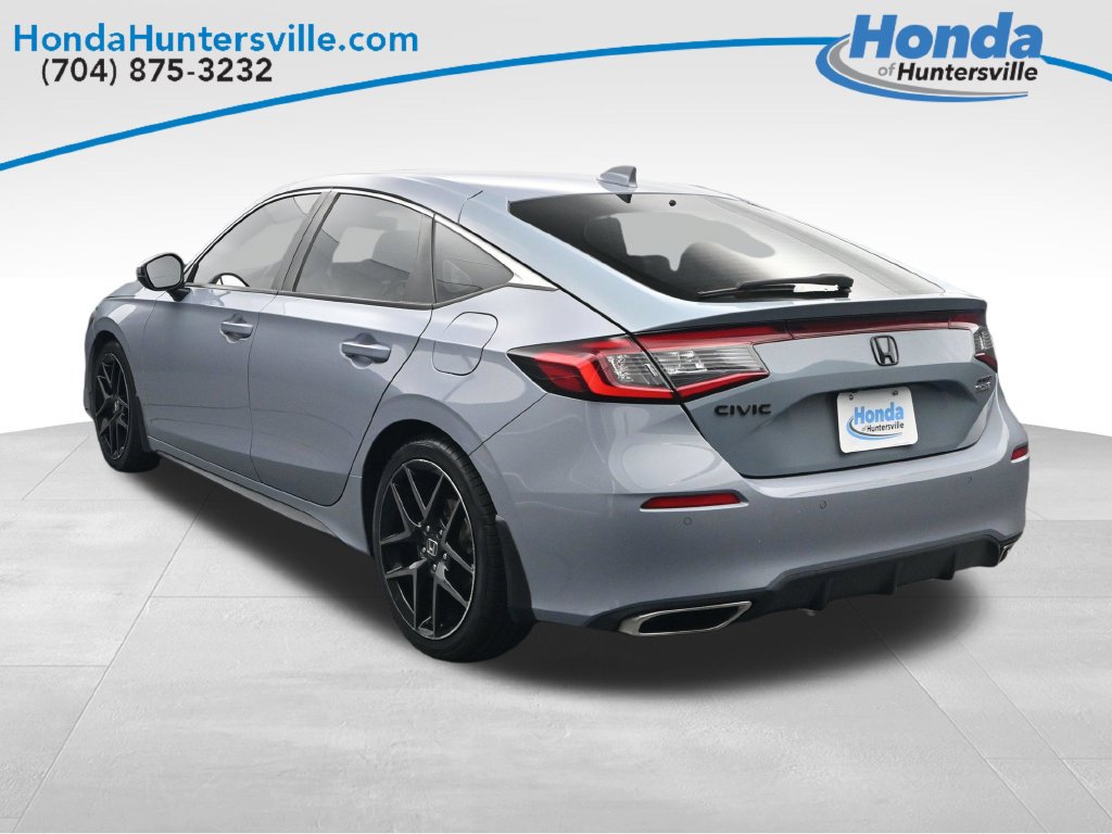 Used 2022 Honda Civic Sport Touring image 6