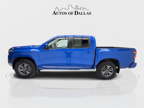 Used 2025 Nissan Frontier SV image 6