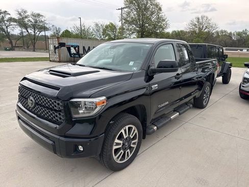 Used 2018 Toyota Tundra SR5 w/ TRD Sport Package image 1