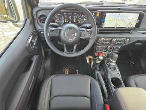 New 2026 Jeep Gladiator Rubicon AWD/4WD image 27