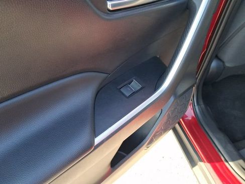 Used 2023 Toyota RAV4 XLE w/ Convenience Package FWD image 10