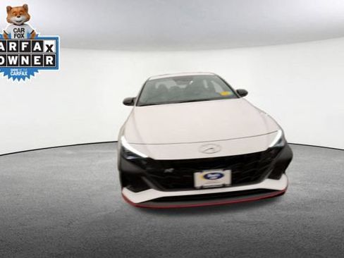 Used 2023 Hyundai Elantra N FWD image 3