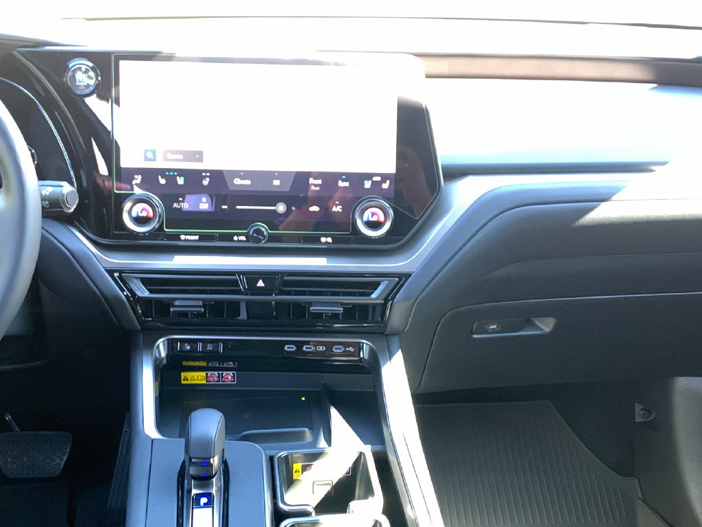 Used 2026 Lexus TX 350 AWD w/ Technology Package image 18