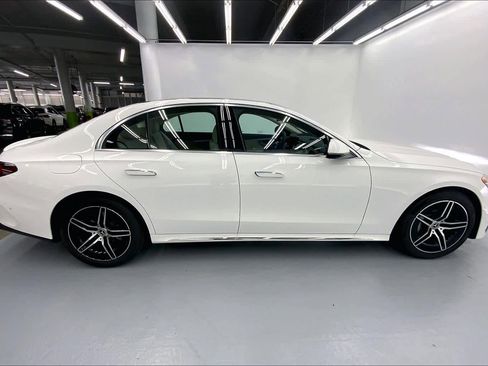 New 2026 Mercedes-Benz E 350 Sedan image 9