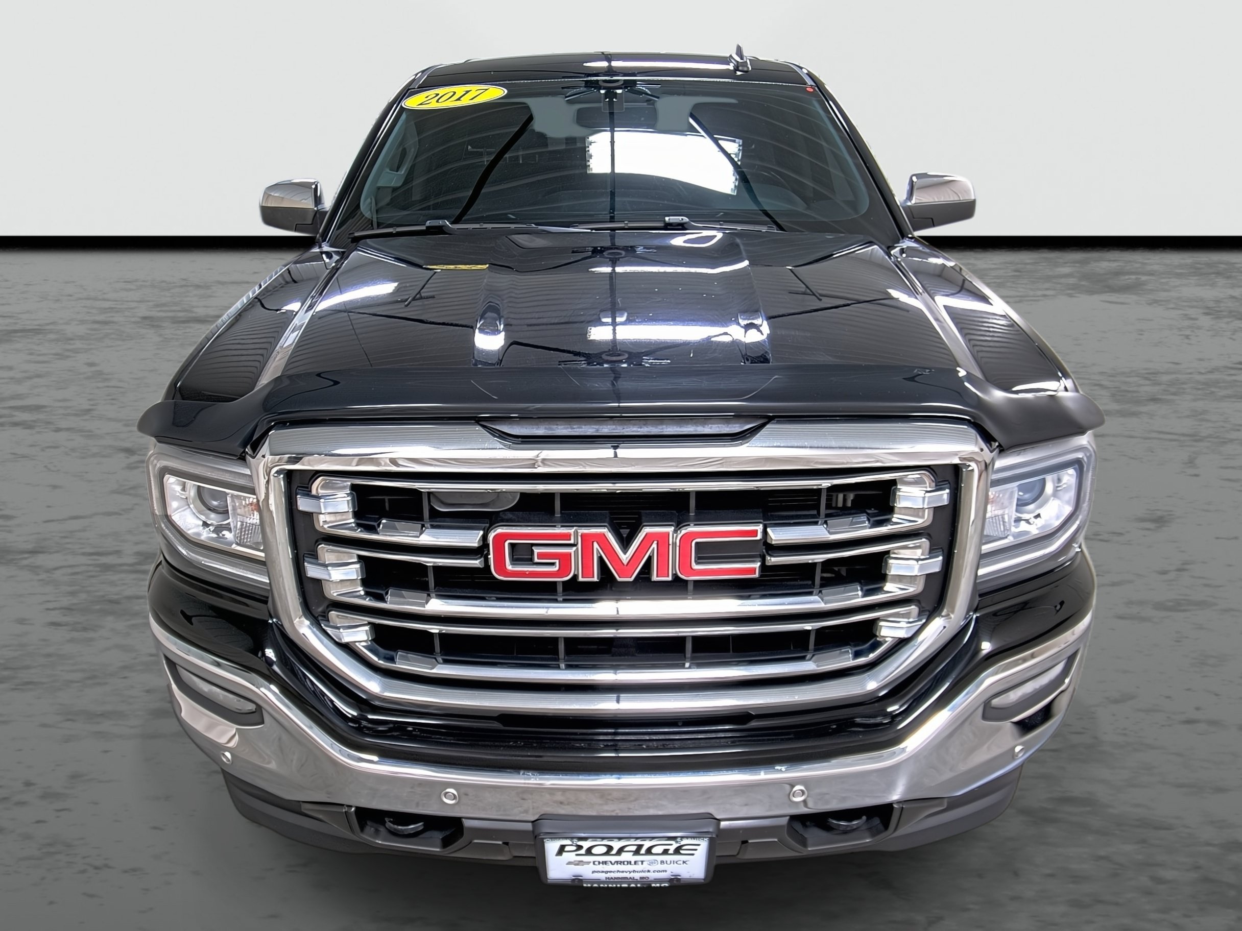 Used 2017 GMC Sierra 1500 SLT w/ SLT Premium Package AWD/4WD image 6