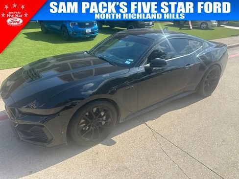 Used 2024 Ford Mustang GT Premium RWD image 1