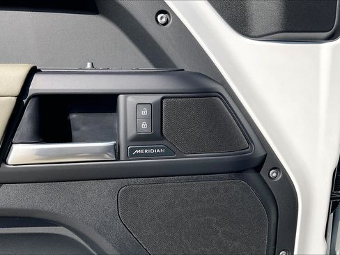 New 2026 Land Rover Defender 110 S AWD/4WD image 26