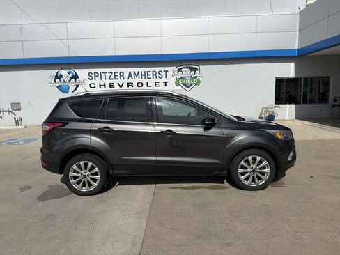Used 2017 Ford Escape Titanium FWD image 11