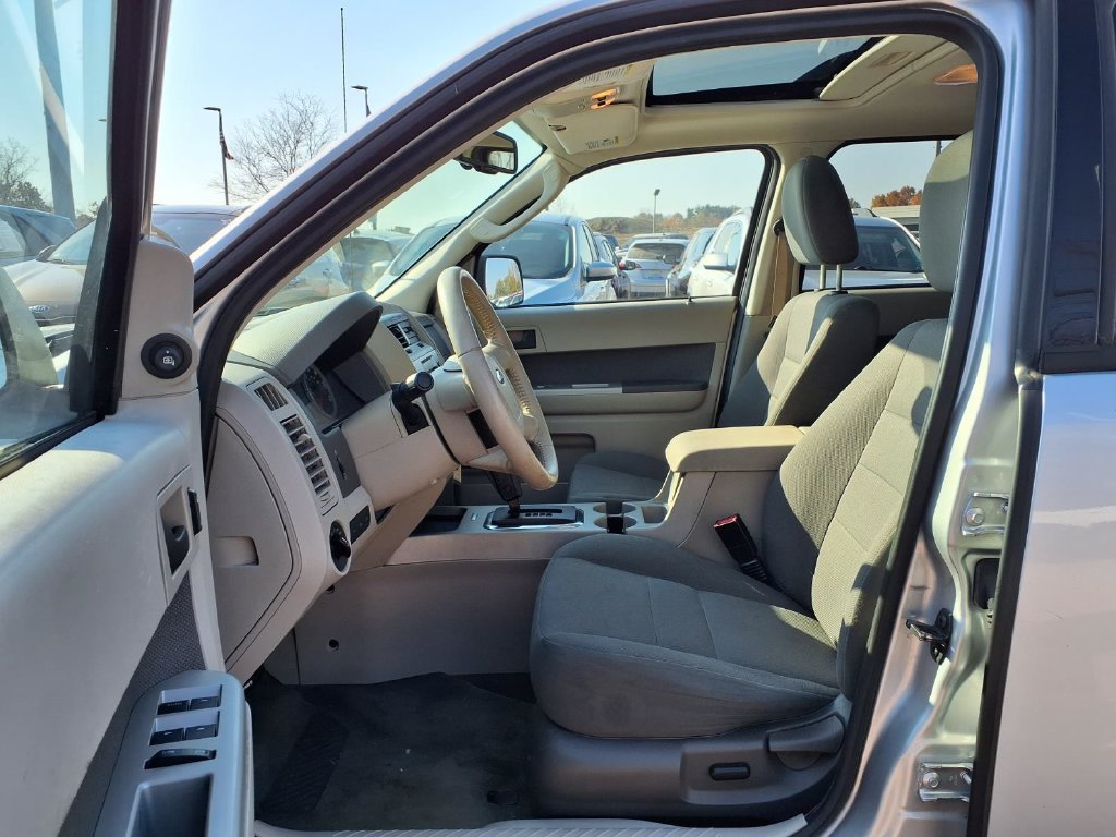 Used 2009 Ford Escape XLT FWD image 15