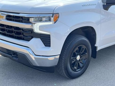Certified 2024 Chevrolet Silverado 1500 LT AWD/4WD image 11