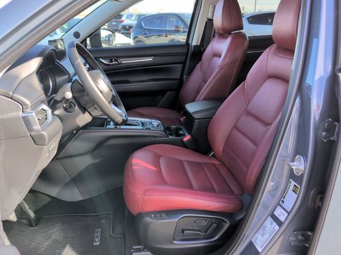Certified 2025 MAZDA CX-5 Carbon Edition AWD/4WD image 9