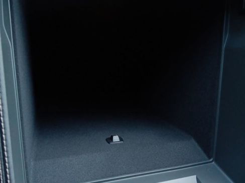 New 2026 Jeep Grand Wagoneer 4WD image 34