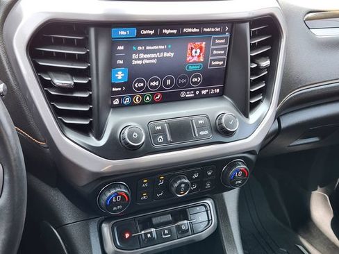 Certified 2022 GMC Acadia AT4 w/ Preferred Package AWD/4WD image 15