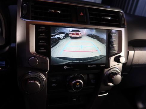 Used 2020 Toyota 4Runner SR5 Premium image 23