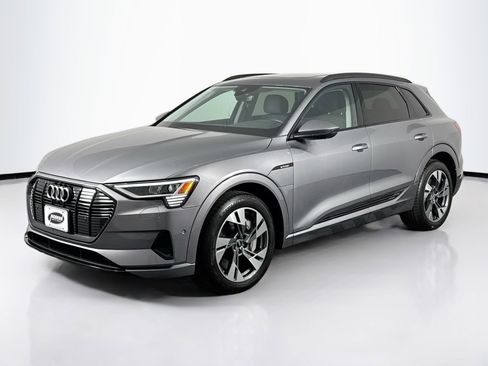 Used 2021 Audi e-tron Premium AWD/4WD image 6